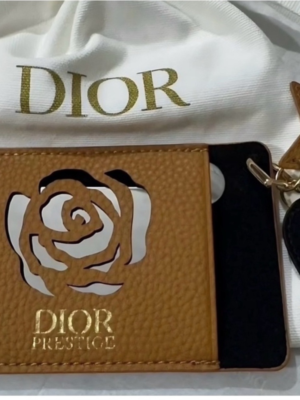 🆕Dior Tan Pebbled Leather Card Sleeve w/mirror✨dust bag✨ NWT - Picture 5 of 5